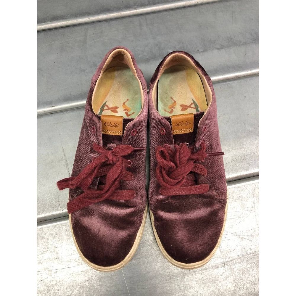 Olukai‎ Pehuea Li Lanui Sneaker Womens 8 Purple Faux Suede